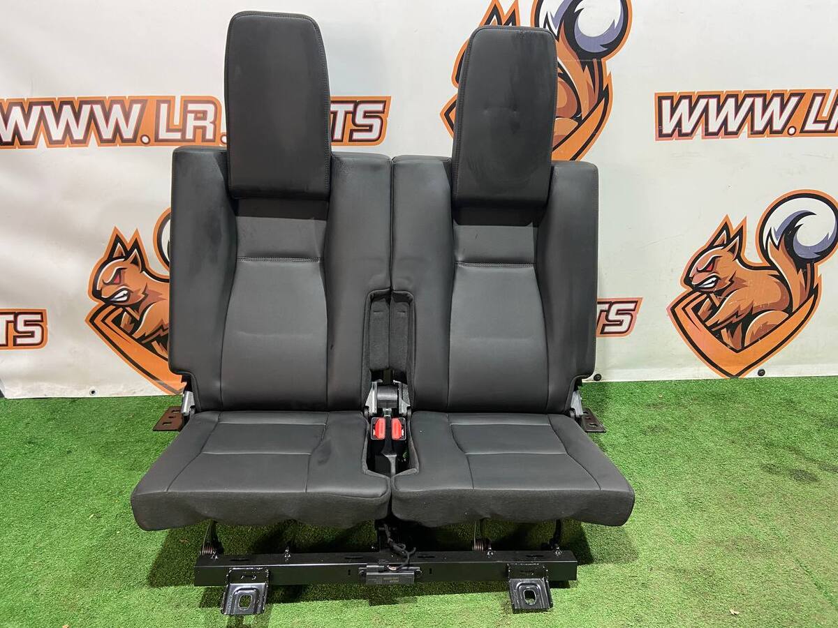 LR059401 Fotel tylny trzeci rząd Land Rover Discovery Sport L550 (2015-) używany